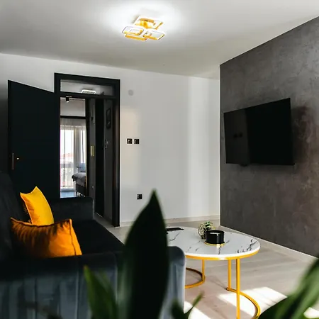 Апартаменты Modern Lux 3 *